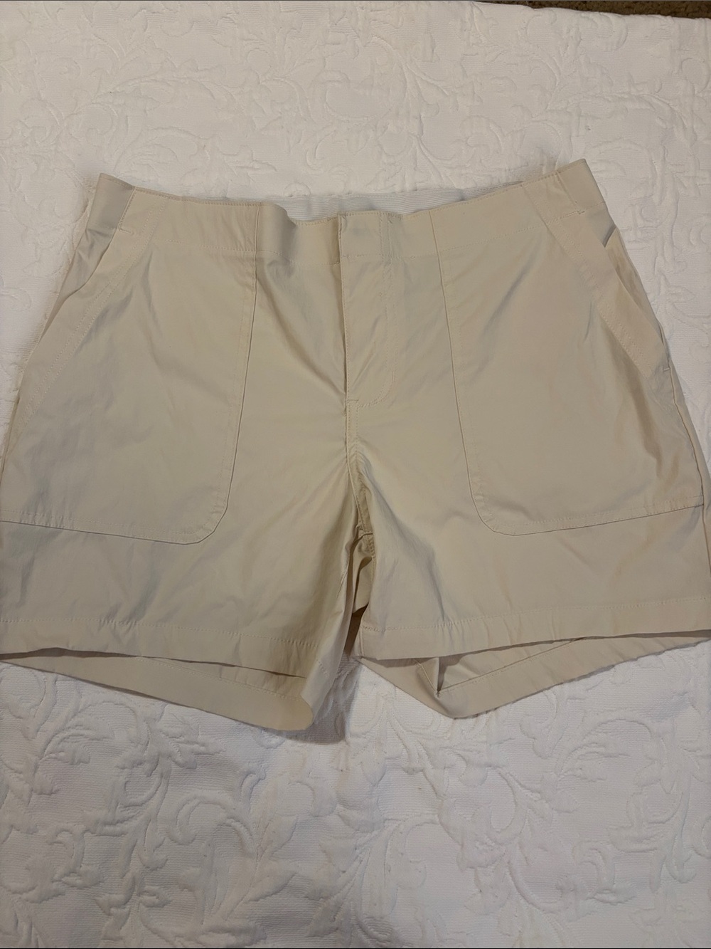 Eddie Bauer Sandstone High-Waist Casual Shorts